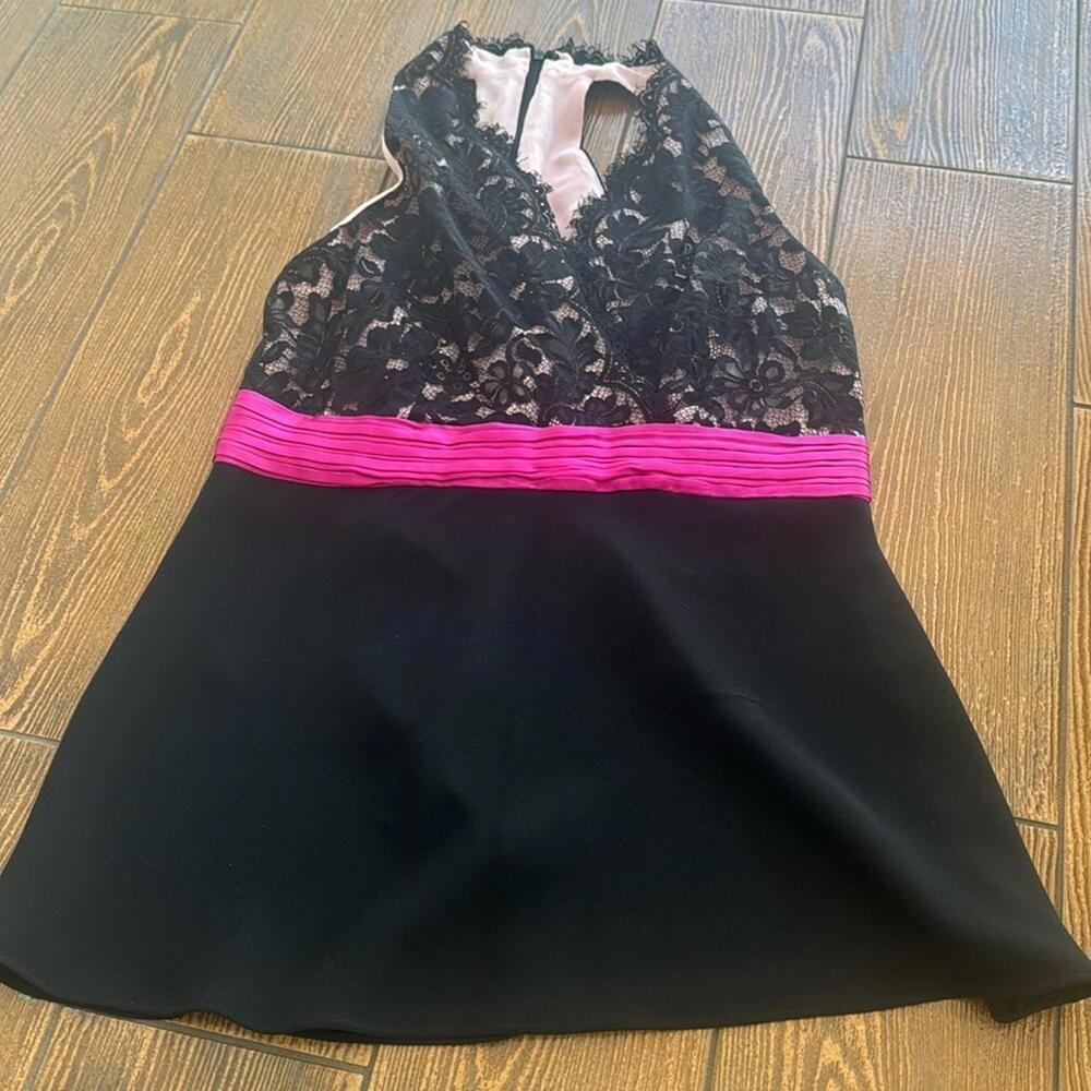 Donna Morgan black lace pink top